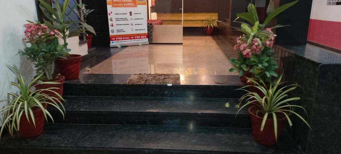 Sri Kamadhenu Residency Hotel Коимбаторе Екстериор снимка
